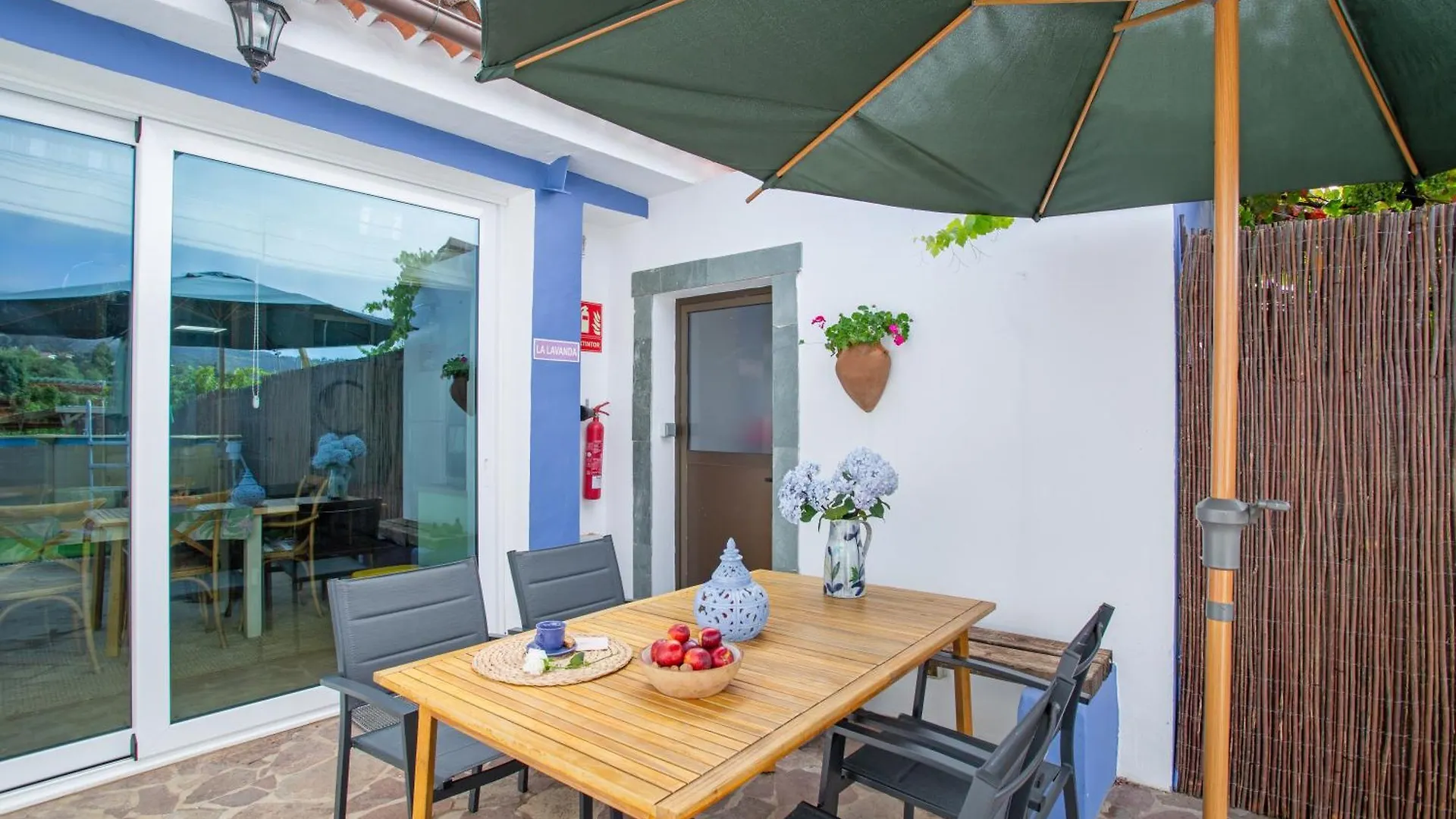 La Lavanda Vega de San Mateo Holiday home